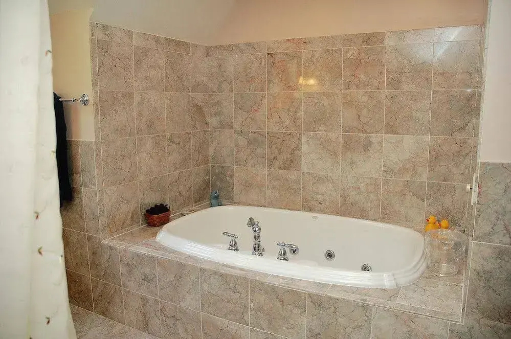 The Grand Anne Bed and Breakfast