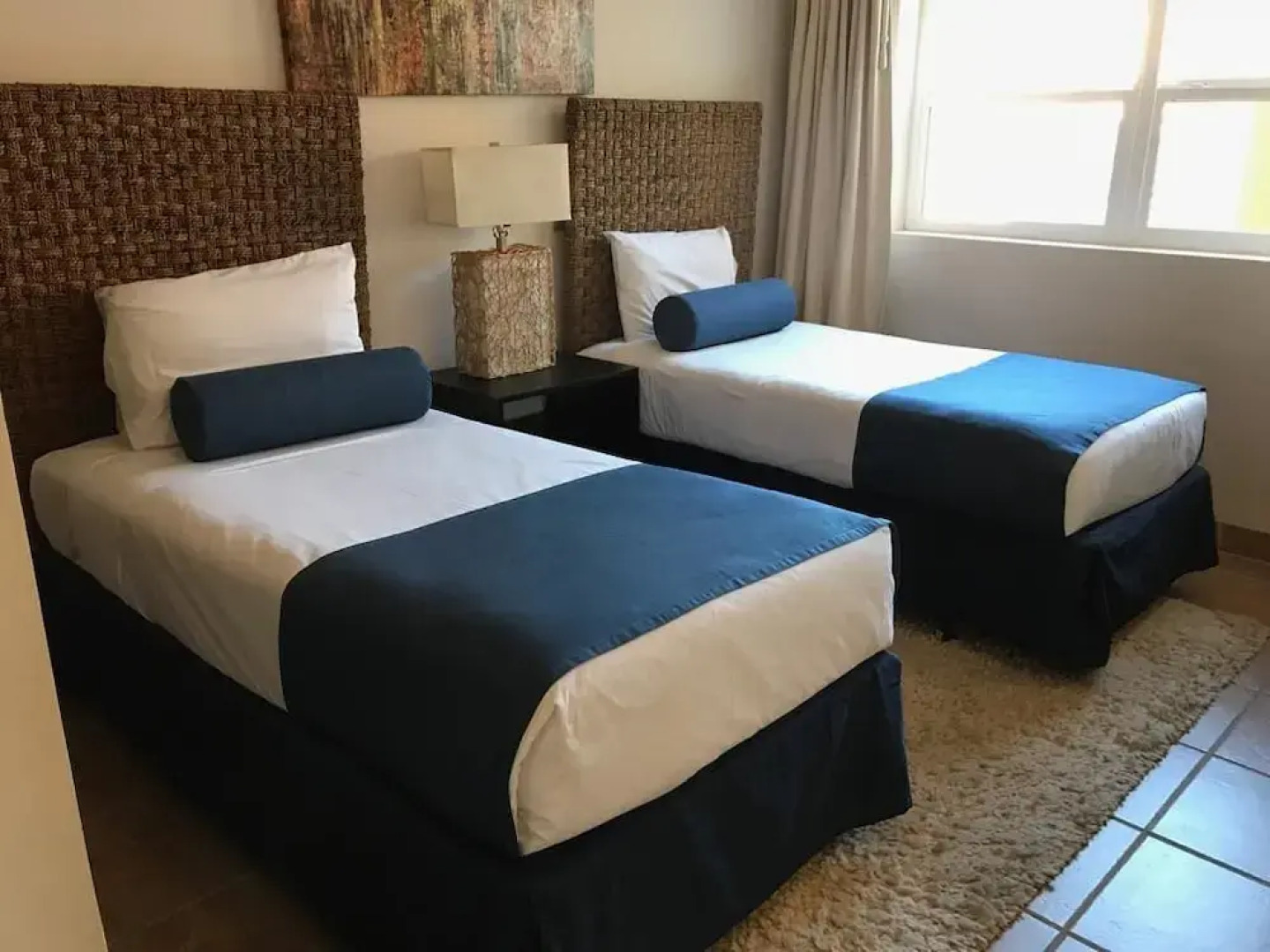 Puerta Cortes Residences: Las Colinas