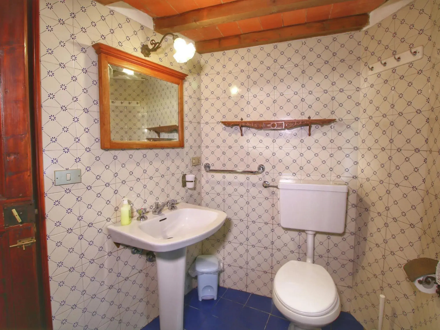 Belvilla by OYO La Villa