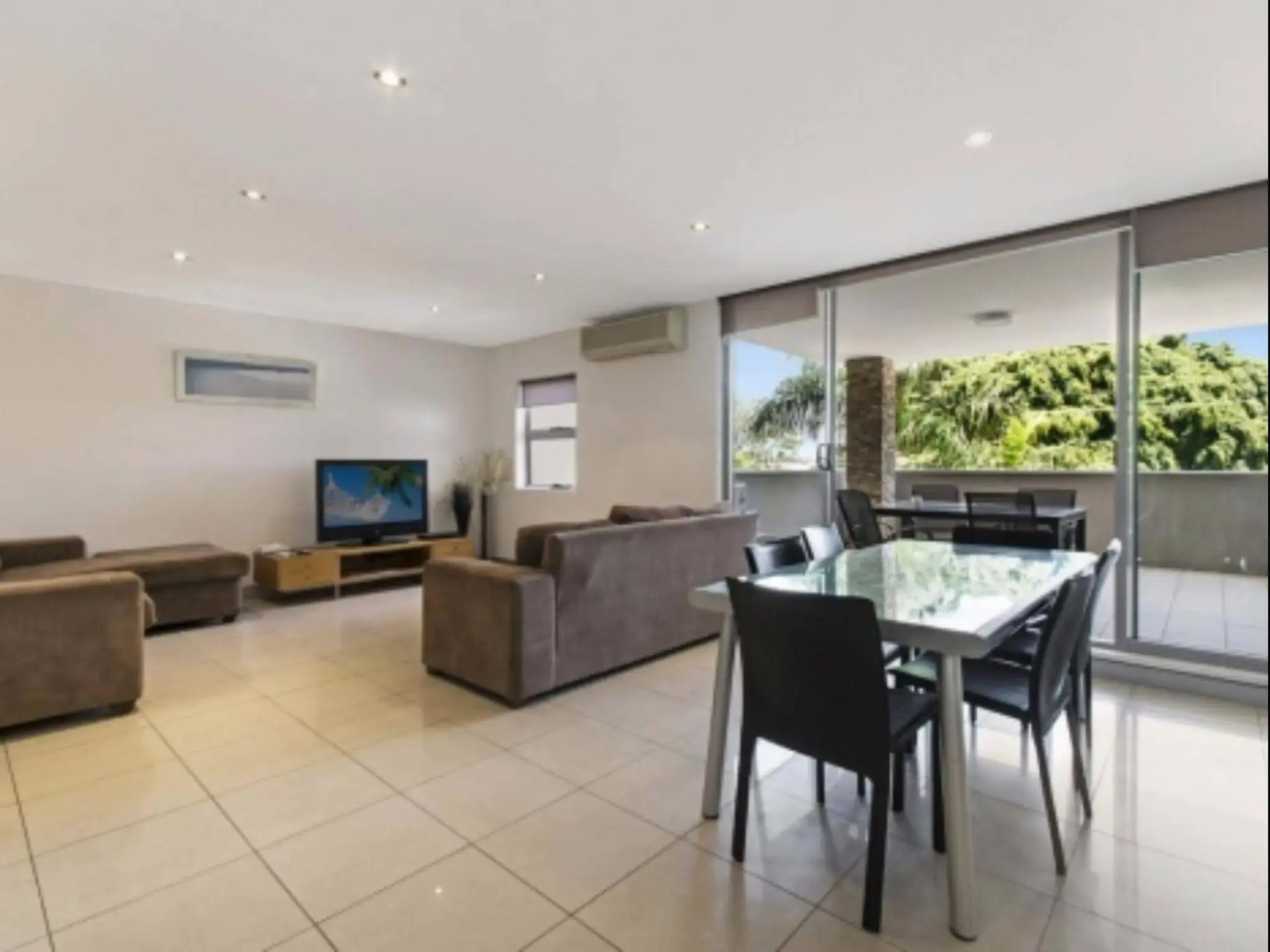 Redvue Holiday Apartments