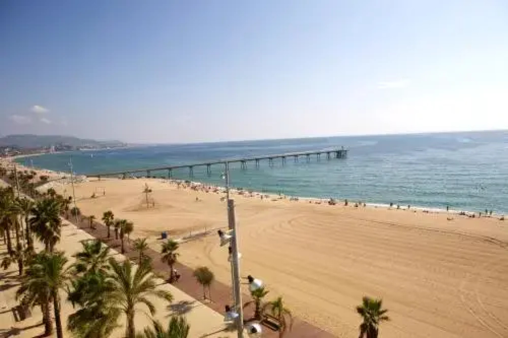 Great Sea-Side Barcelona Apartment