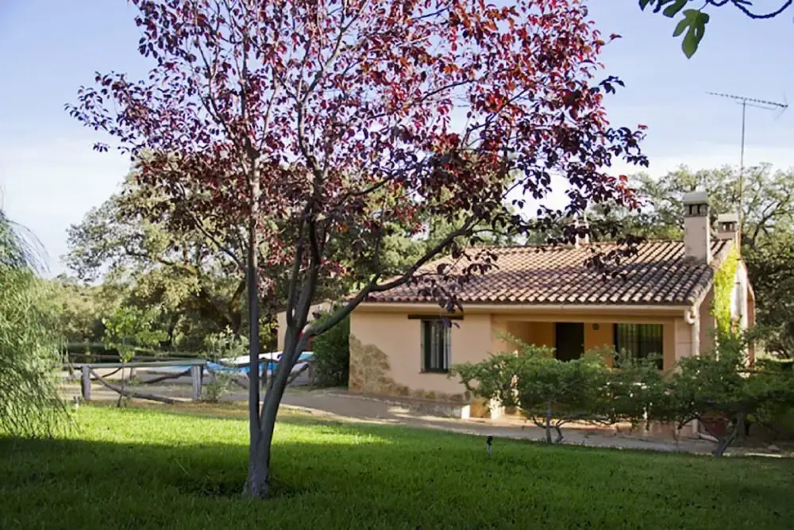 Alojamientos Rústicos En La Encina