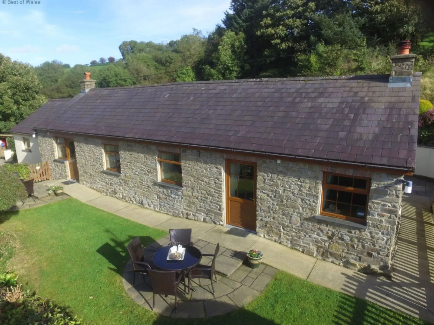 Holiday Home Cwm Onnen