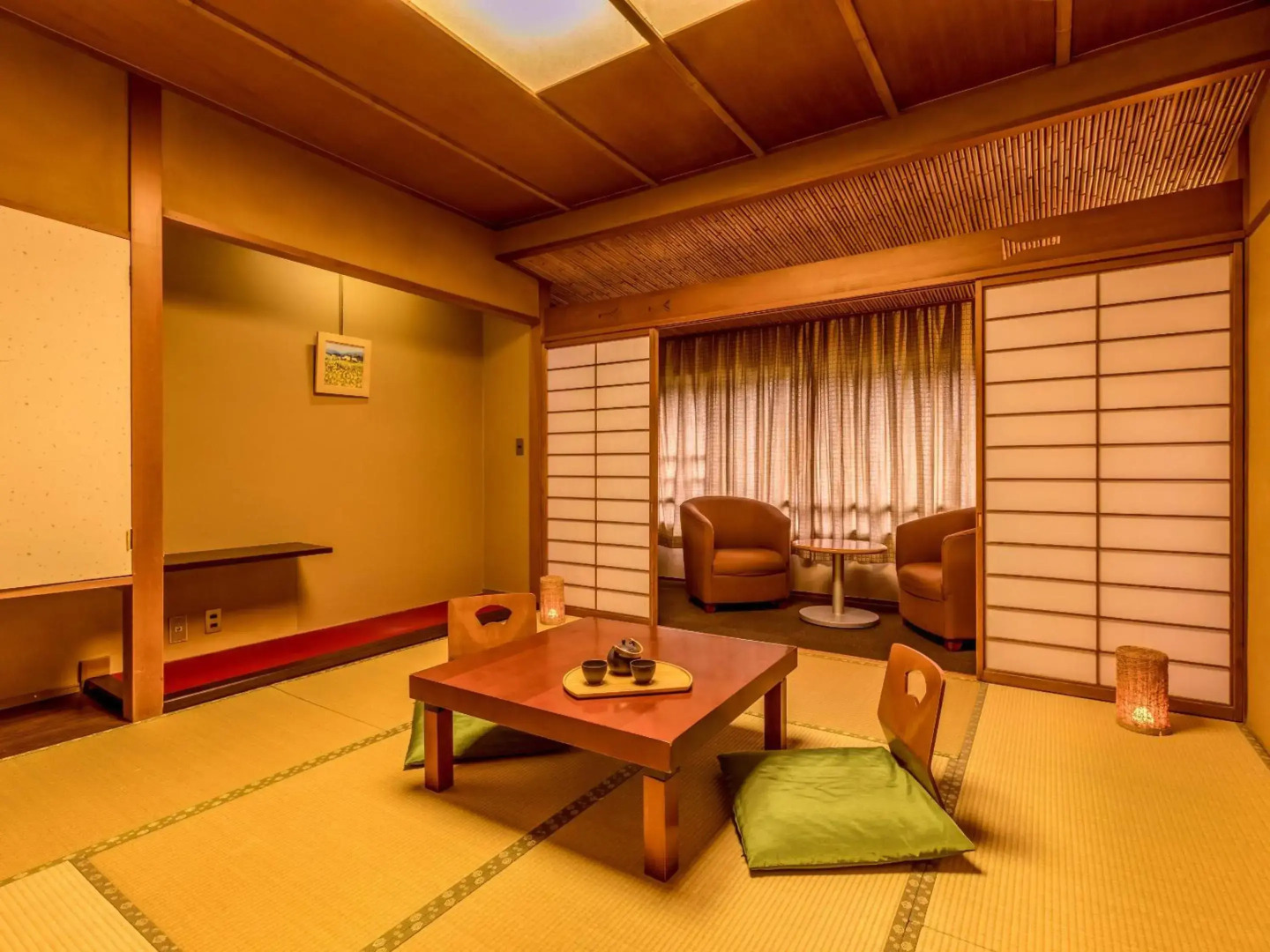 Ooedo Onsen Monogatari Premium Yamanaka Grand Hotel
