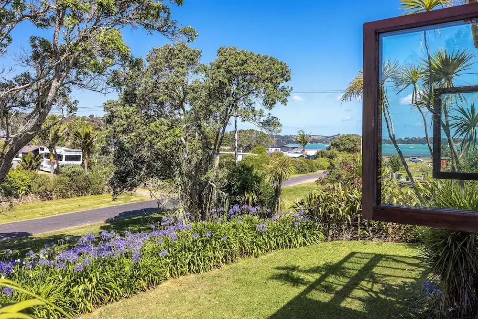 Tikirau Bay Views in Oneroa