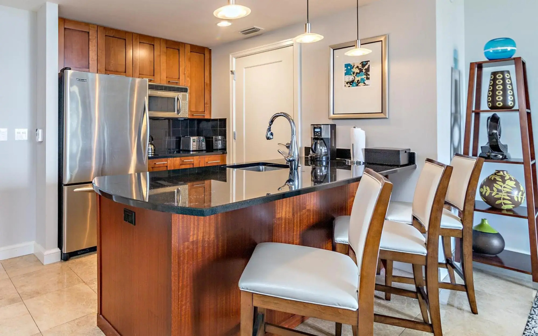 Ocean view 1 bedroom penthouse condo