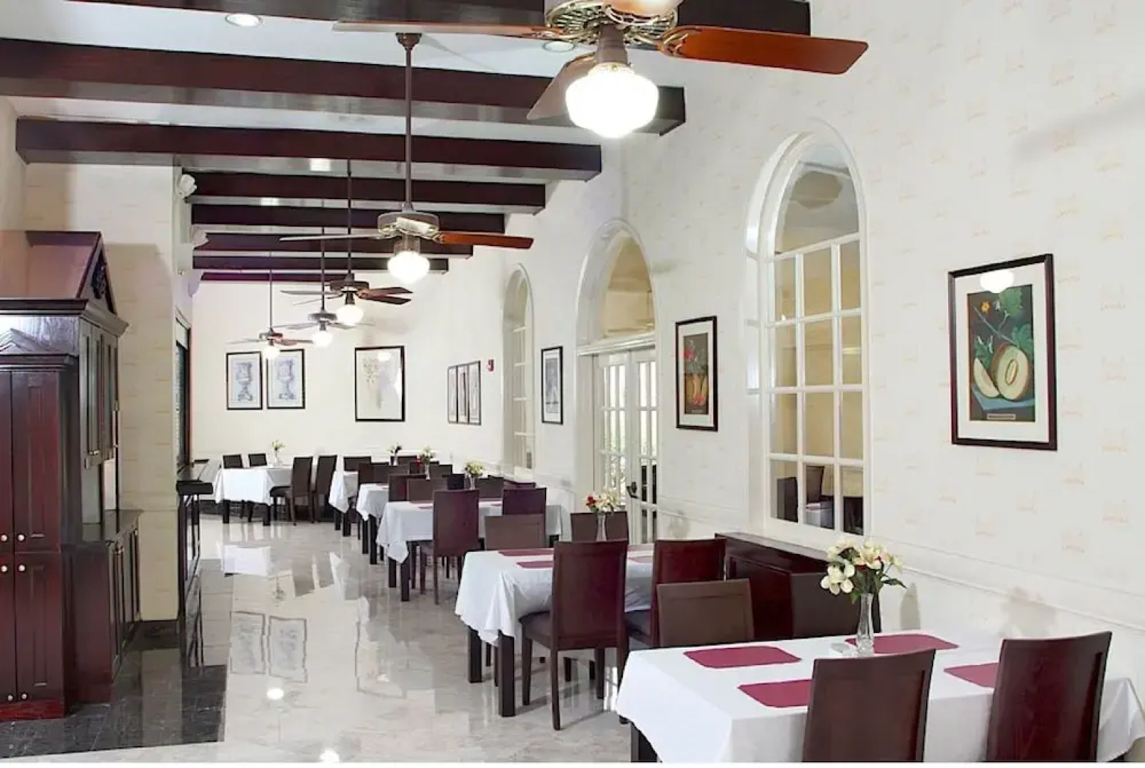 The Congress Hotel and Suites Norcross