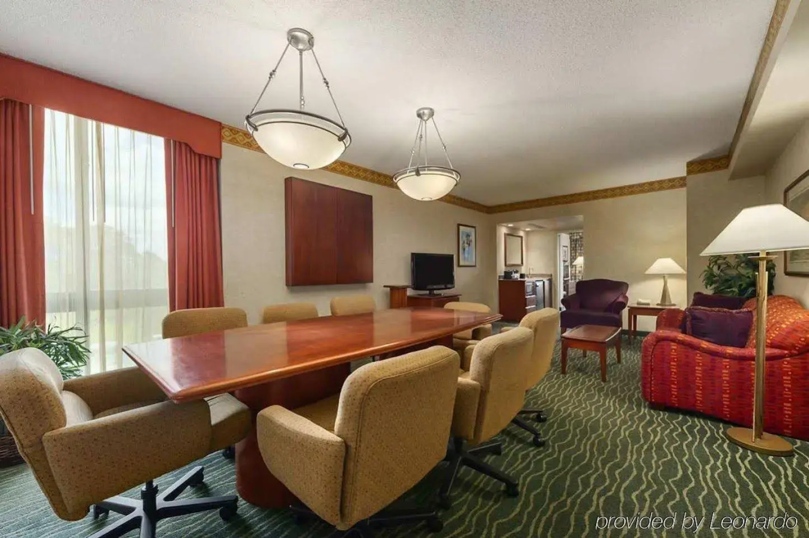 Embassy Suites by Hilton Tampa USF Near Busch Gardens