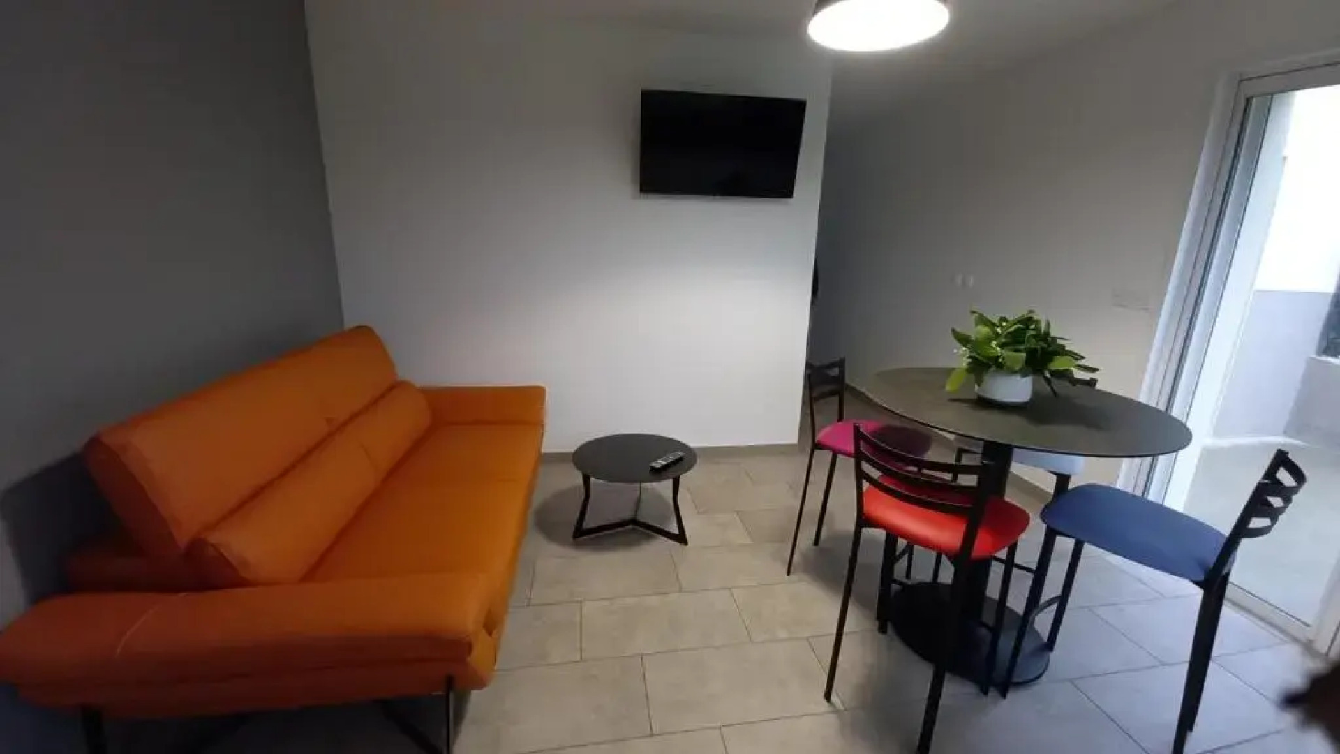 Chez Anne Marie Gite la volière