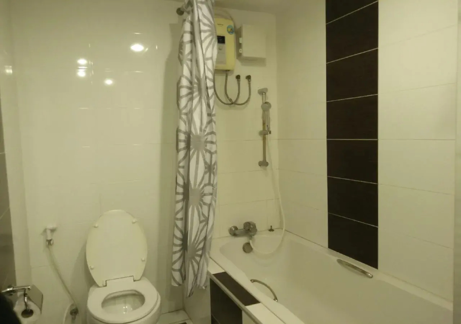 Chaisaeng Palace Hotel