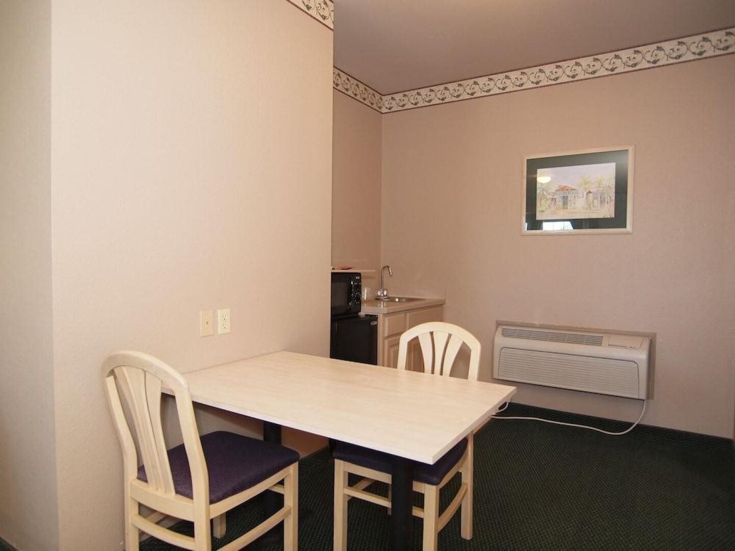 The Inn at Fulton Harbor