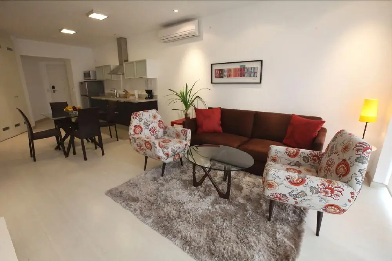 2W Apartments Service Santa Cruz