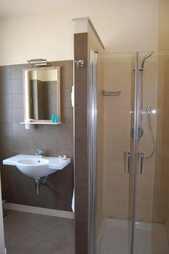 GigaHotel