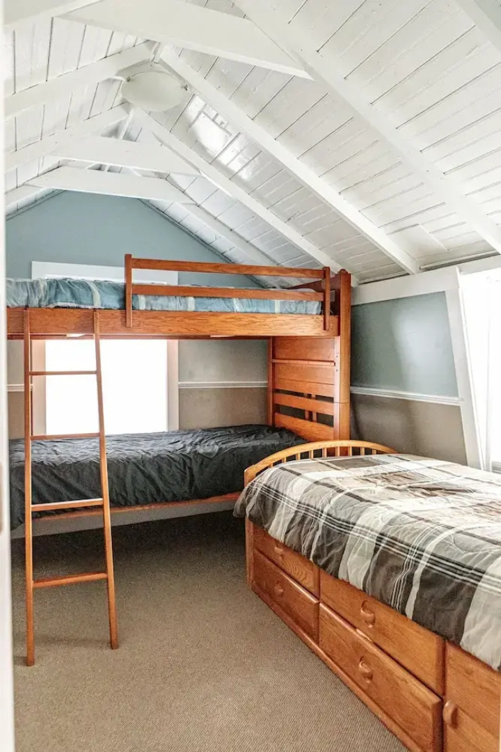 The Onset Beach Compound-Cape Cod Beach Resort & Oceanic Habitat