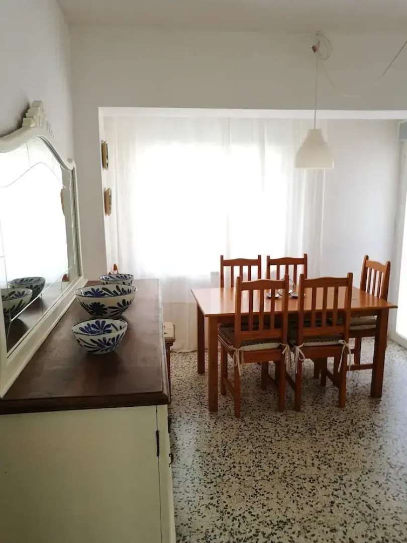 Apartment A 150 M From the Beach, With Three Bedrooms for 6 People