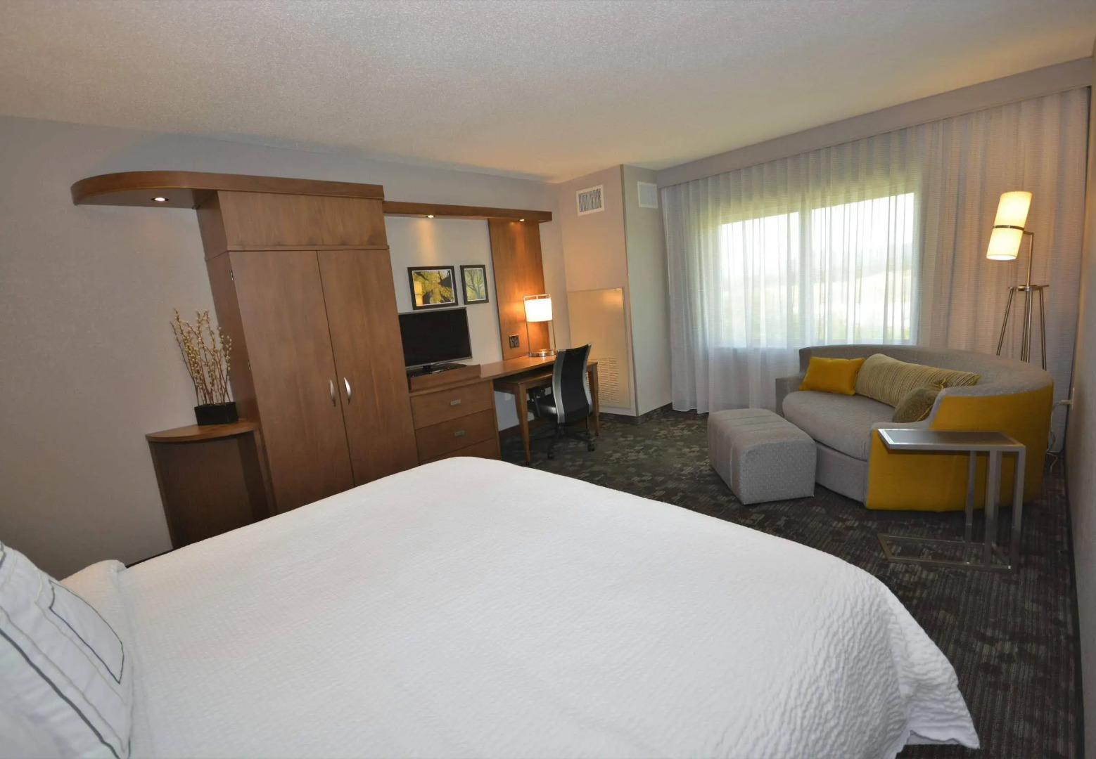 Courtyard by Marriott Asheville Airport