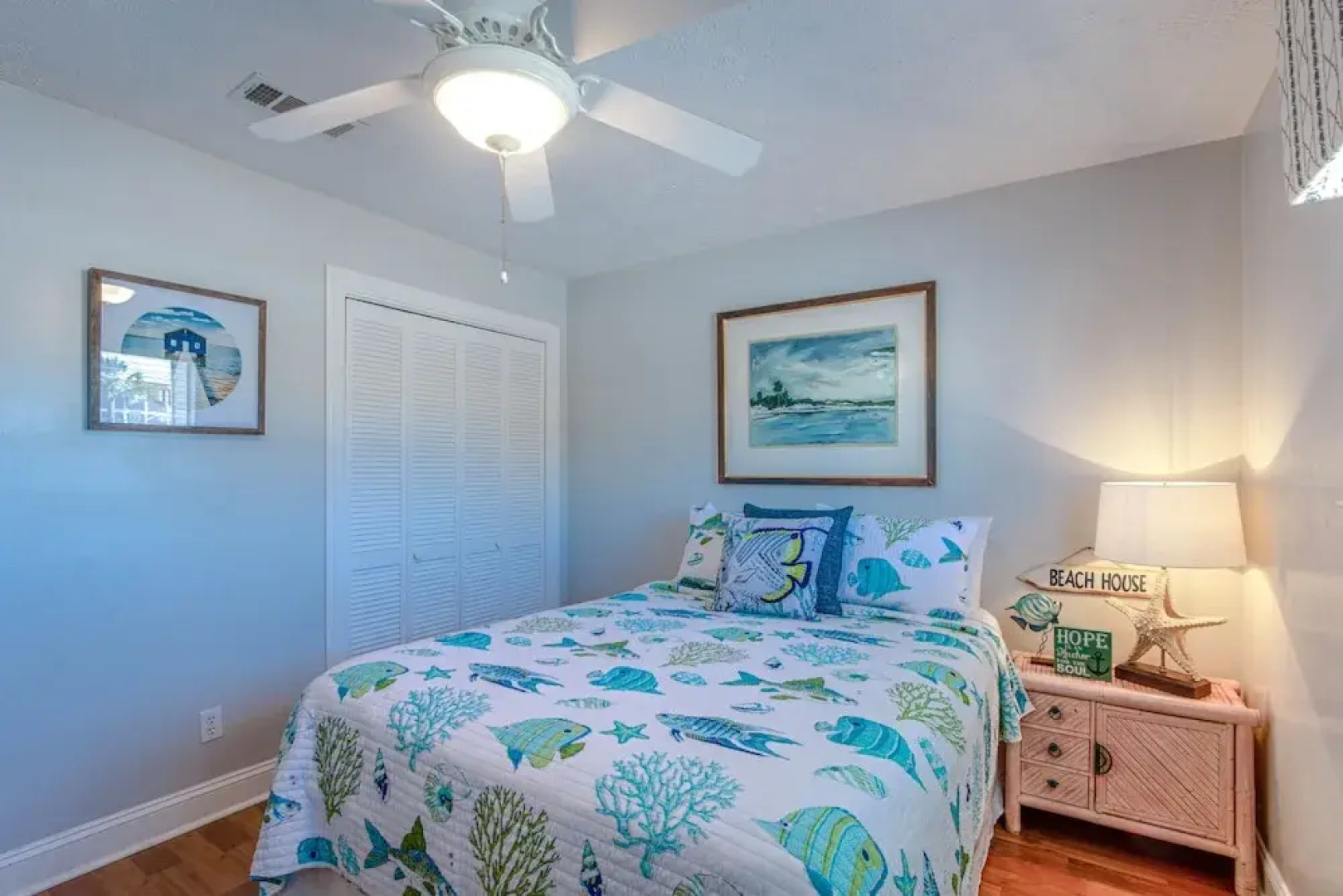 Sandy Toes by Book That Condo