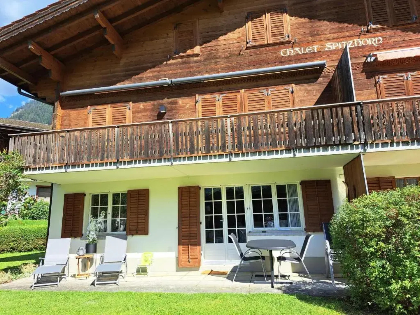 Chalet Spitzhorn - Your Peak Getaway - Private Terrasse & gratis Parkplatz