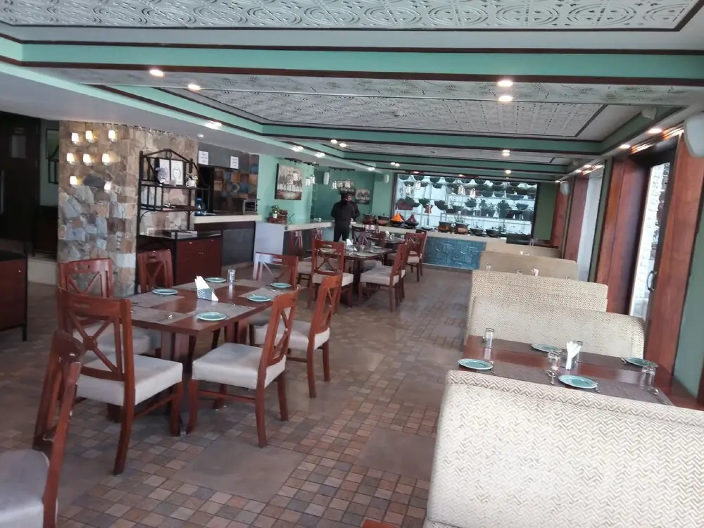 Hotel Brentwood Sanctuary