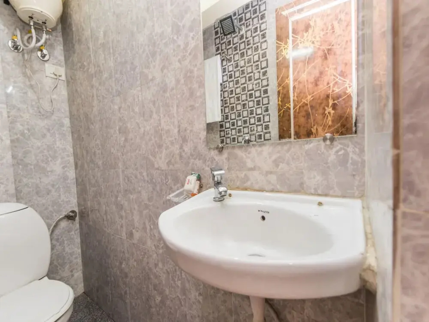 OYO 8863 Hotel Sigma