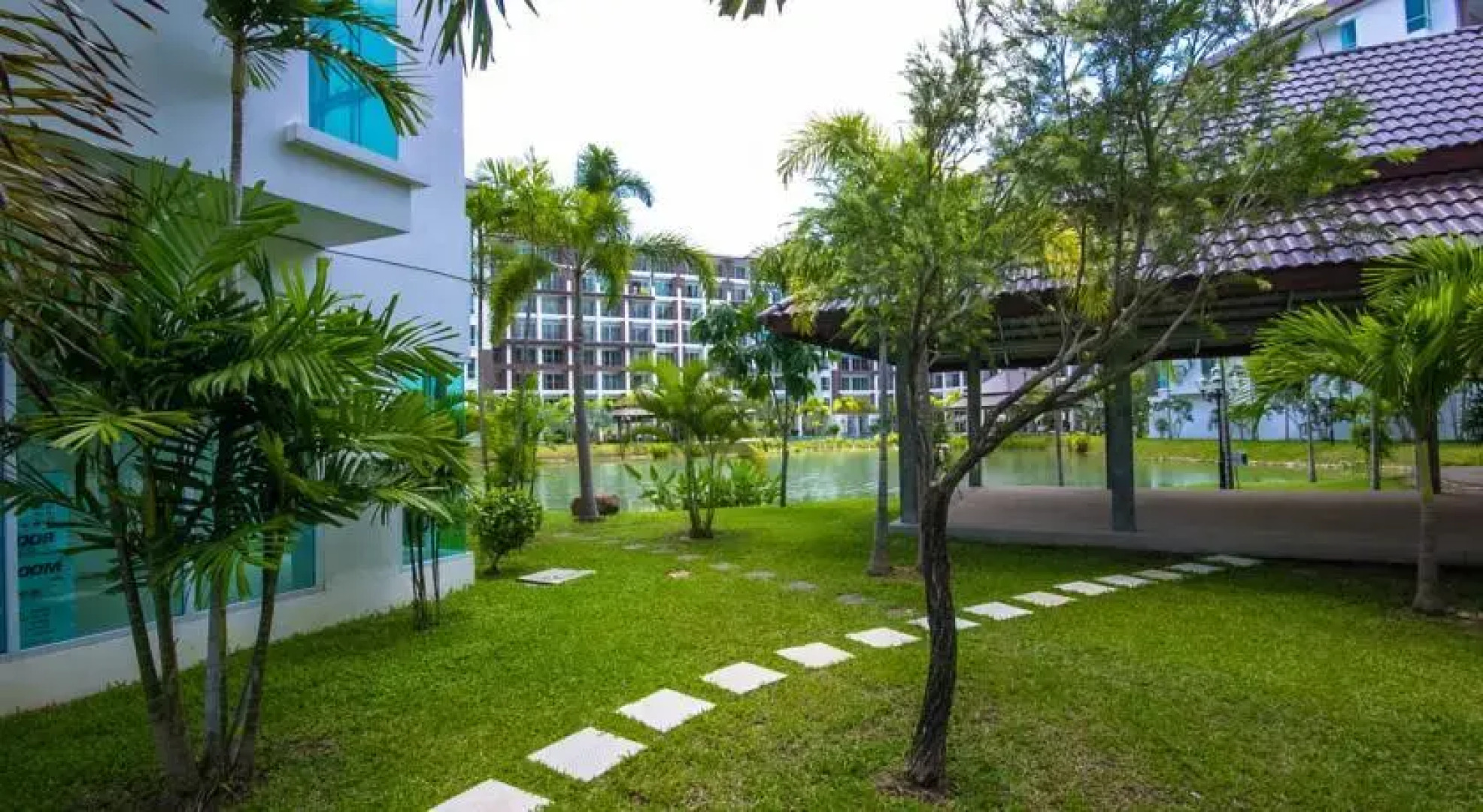 AD Bang Saray Lake Studio