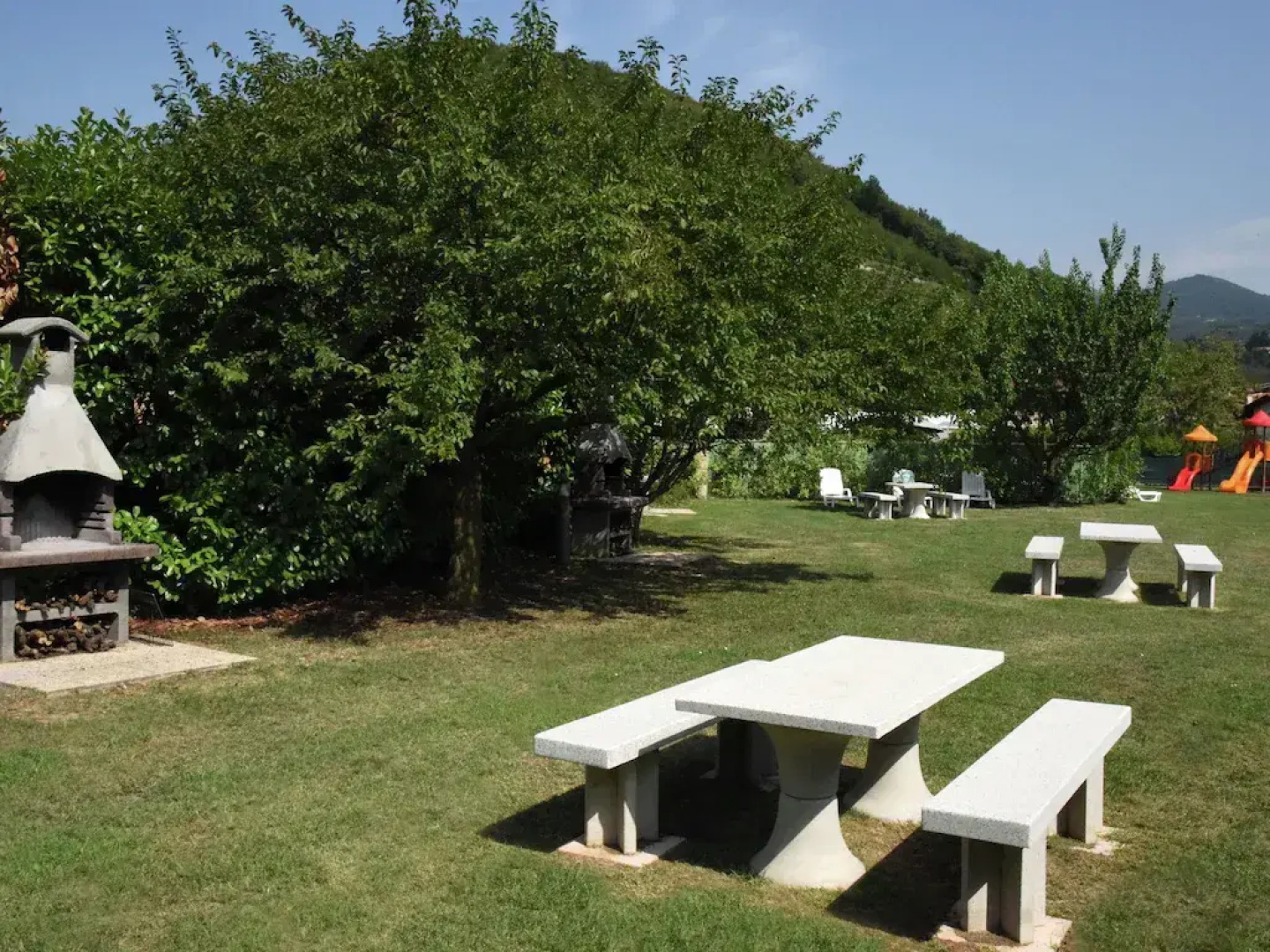 Snug Apartment in Monticelli Brusati near lake Iseo