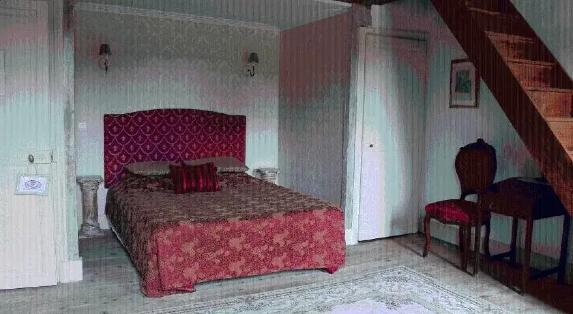 Chateau Du Four De Vaux