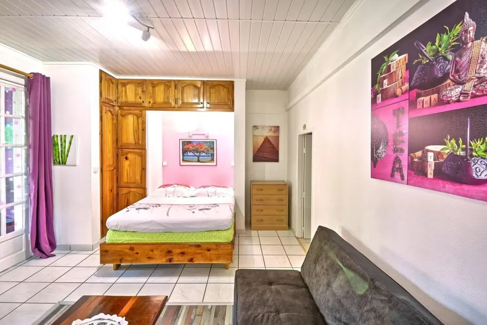 Studio in St-benoit, With Wonderful Mountain View, Pool Access, Enclos