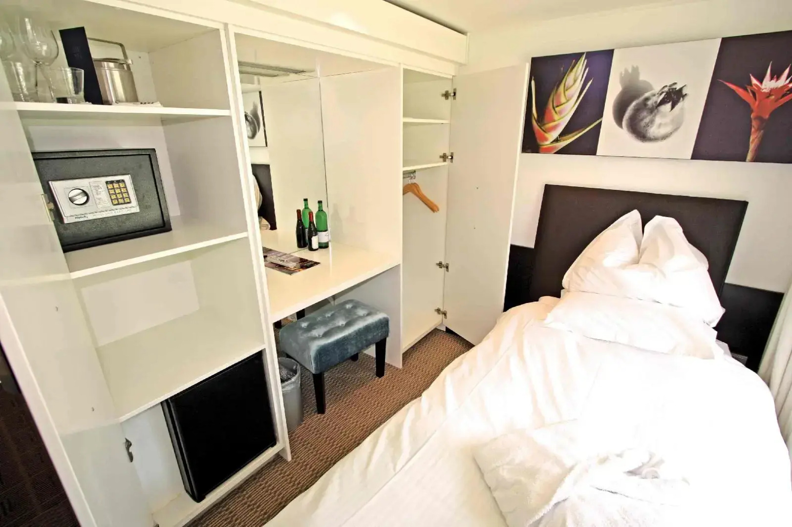 Messecruise Business Hotelship Cologne / Koln