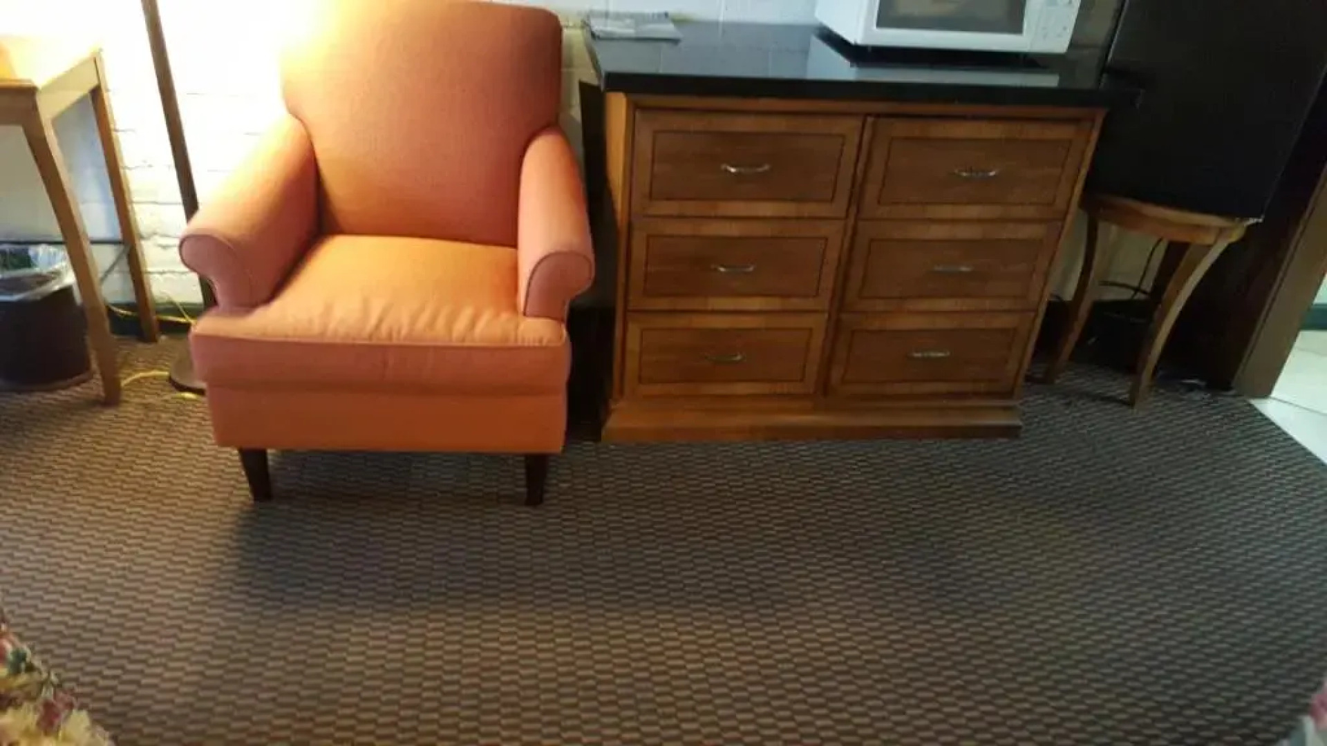 Edelweiss Inn And Suites