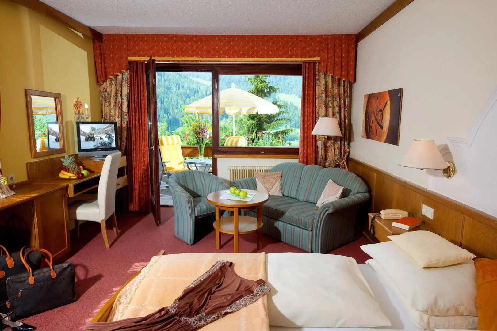 Wohlfühl & Genusshotel Felsenhof