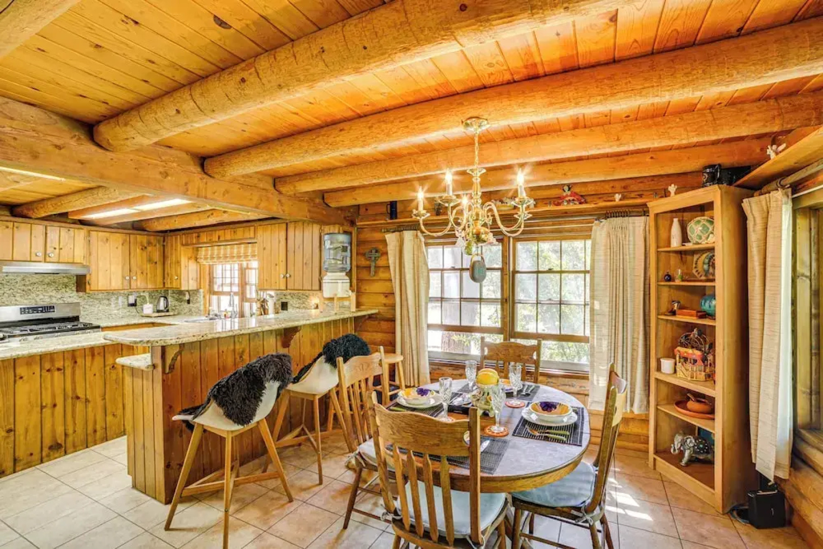 Pine Mountain Club Log Cabin w/ Resort Amenities!