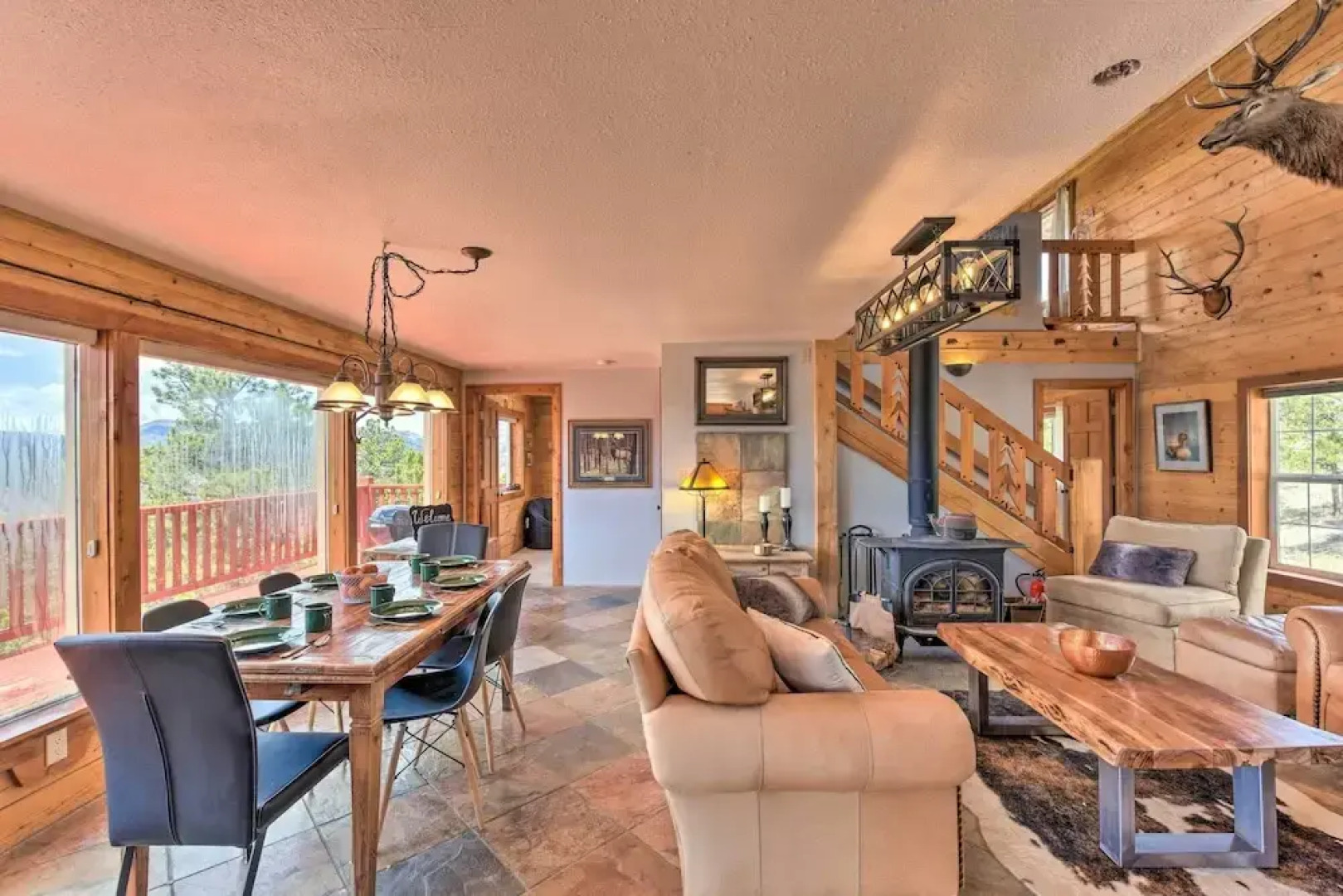 Secluded Cotopaxi Cabin w/ Panoramic Mtn Views