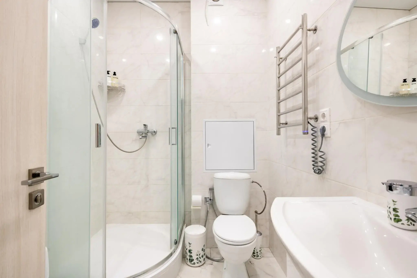 Sunmarine apartments (Санмарин апартментс) на улице Мосфильмовская