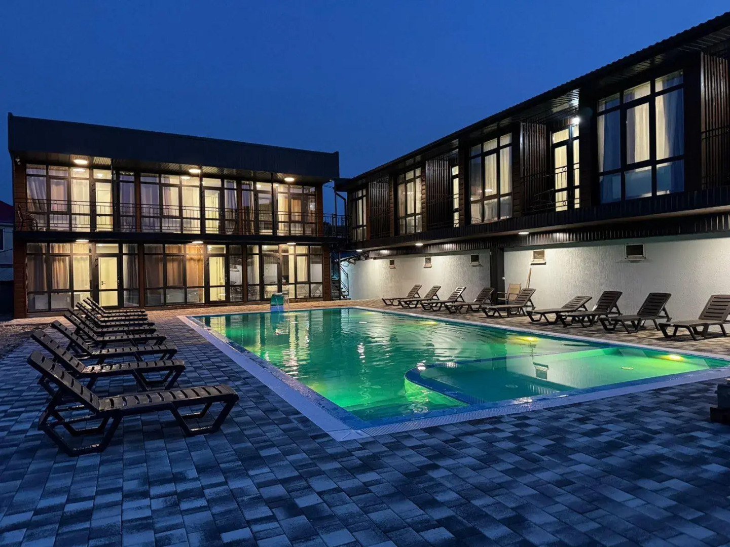 Джубгский дворик