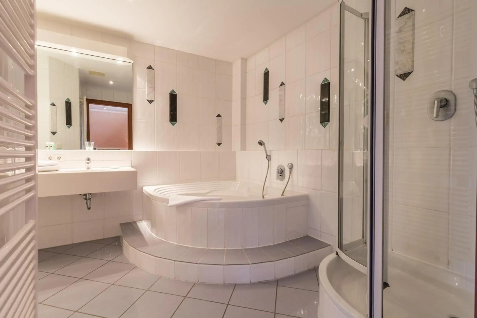 Hotel Restaurant Vinothek Lamm