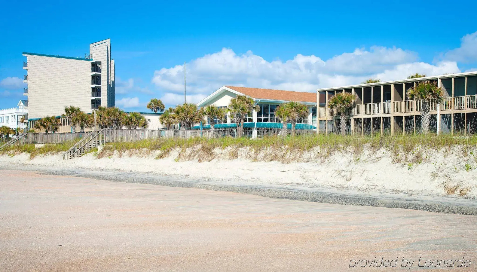 The Oceanfront Litchfield Inn