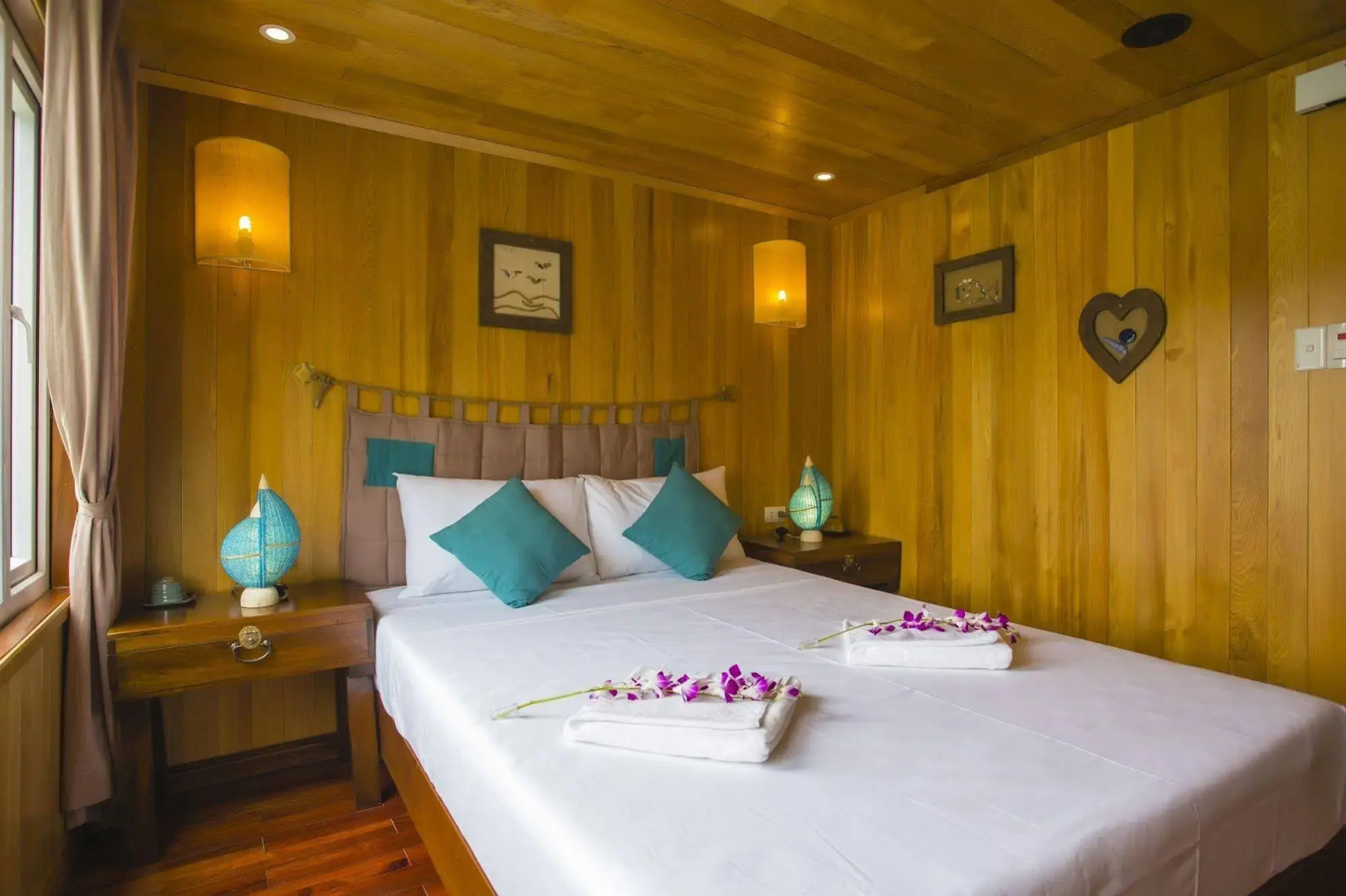 Secret Halong Cruise