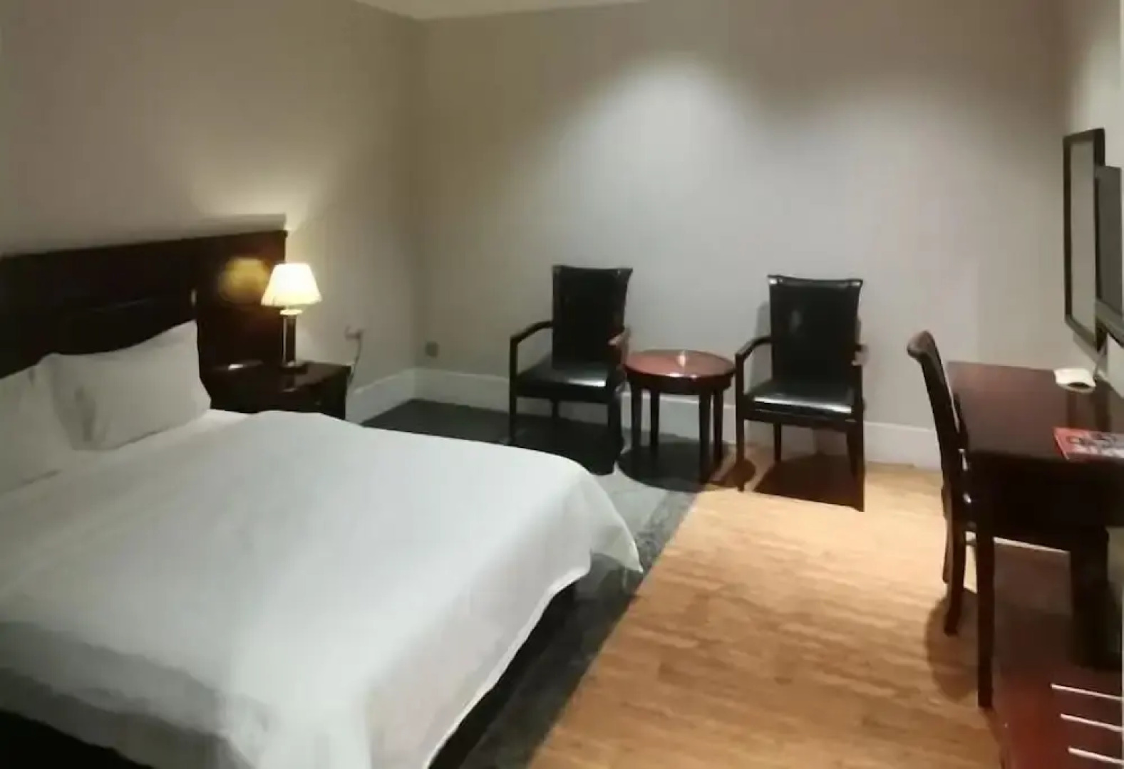 Huangguang Holiday Hotel