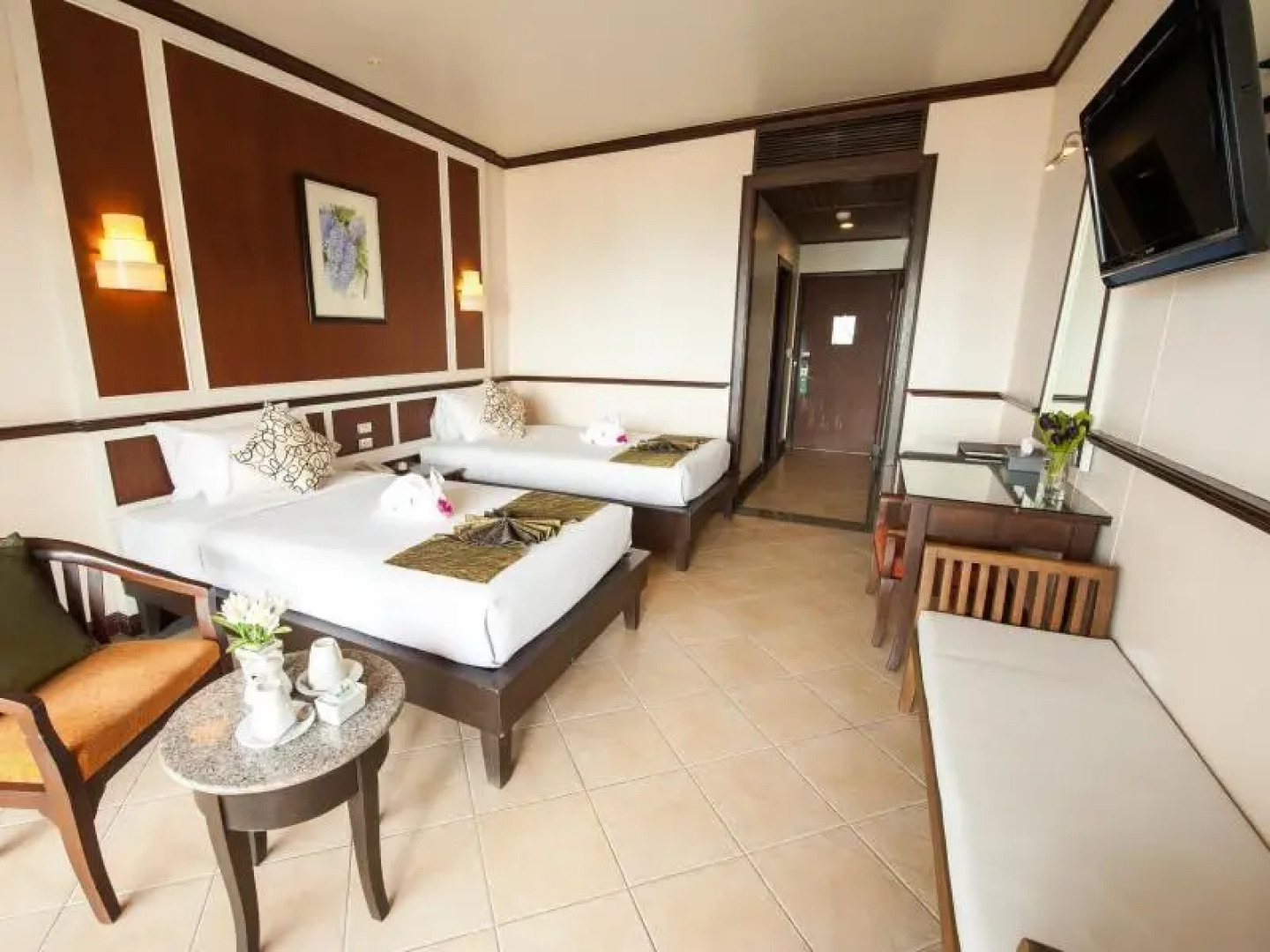 Pinnacle Jomtien Resort & Spa