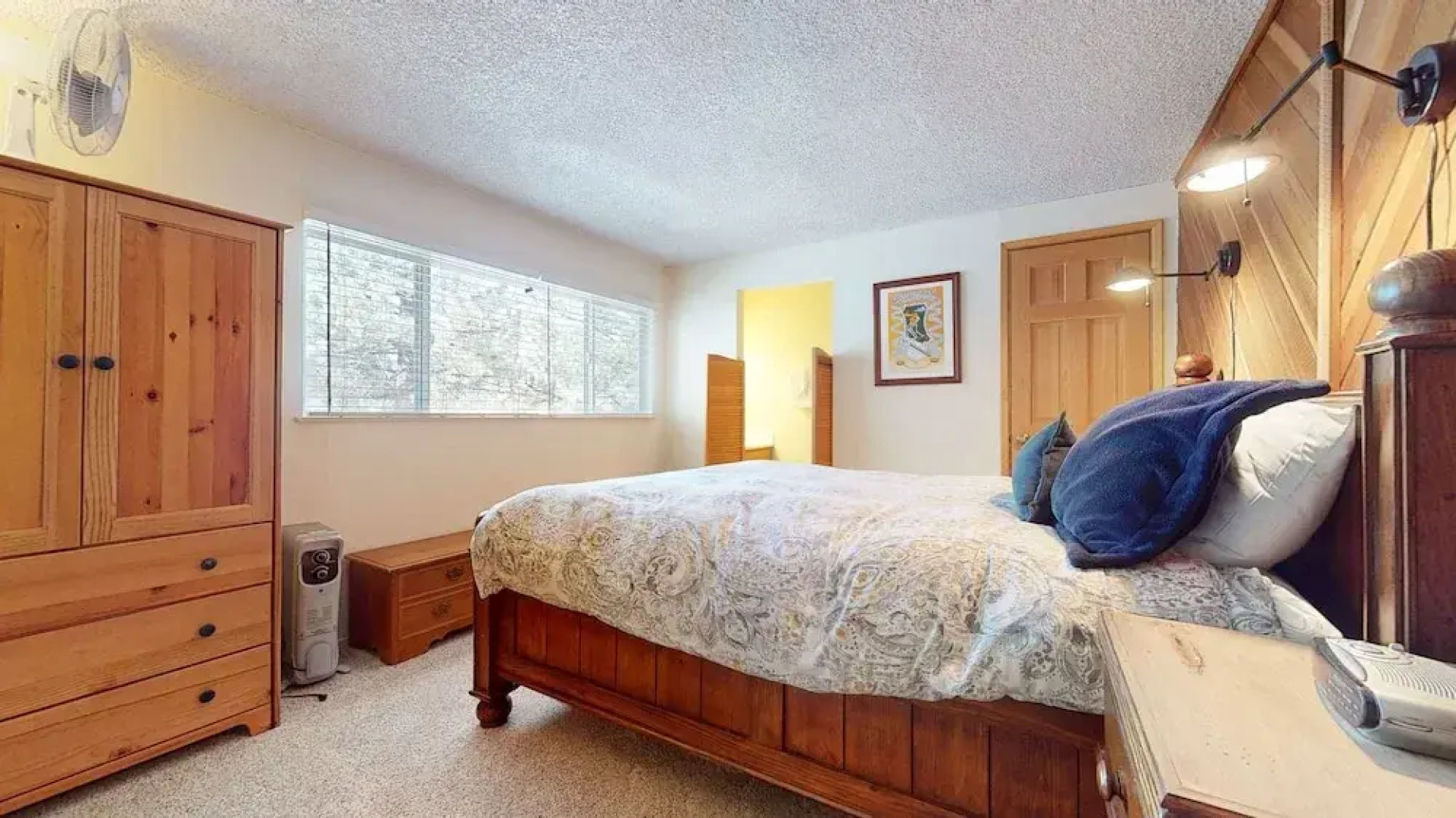 Sierra Manors 75 Cozy and Comfy Condo, On the Shuttle Route by Redawning