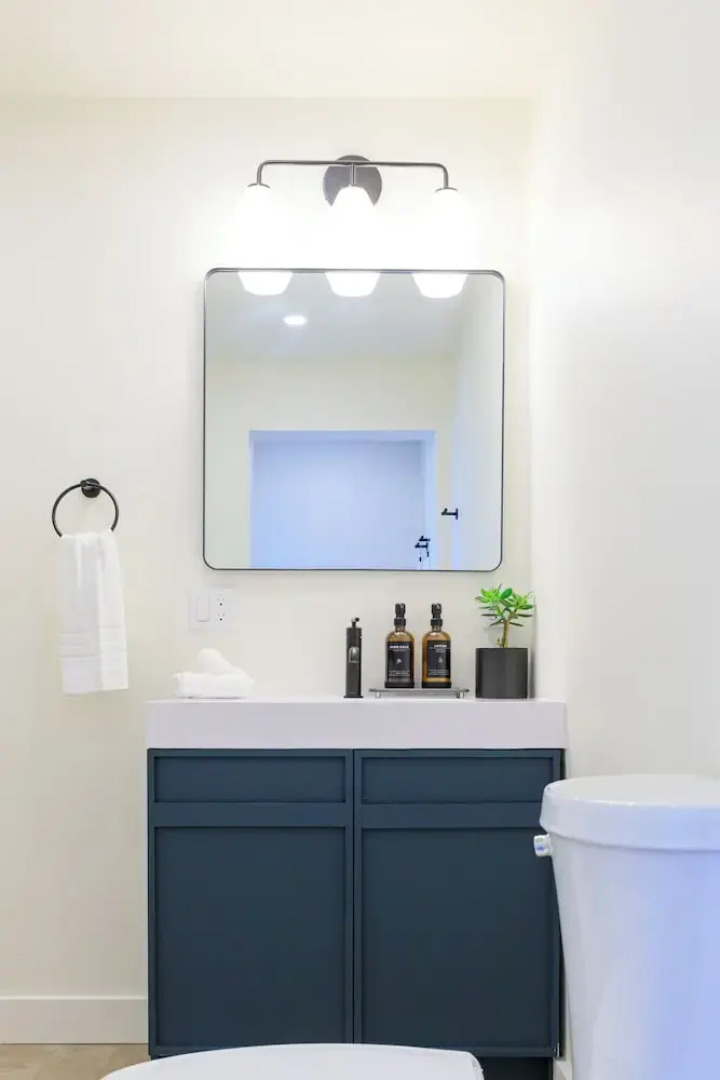 The Historic Schoolhouse Inn