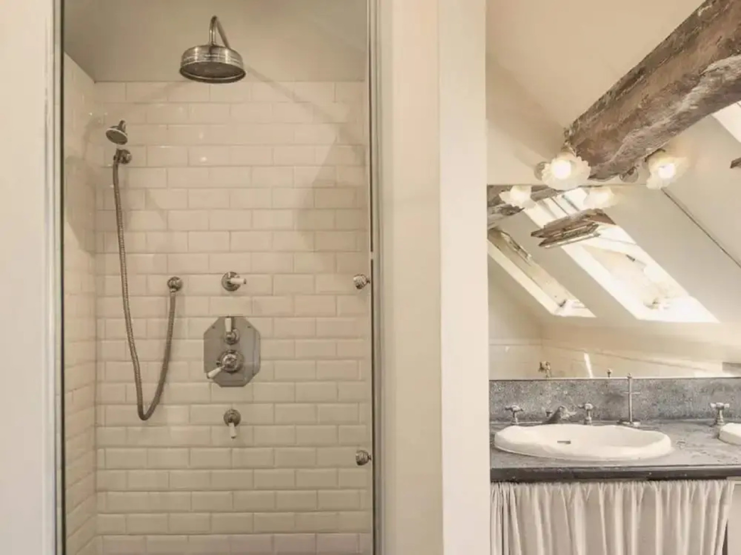 Cottage in Haut-bois With Private Pool