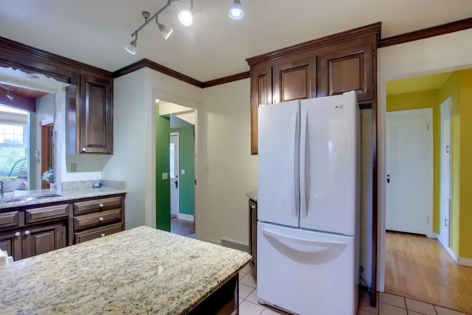 Lakefront Algoma Home w/ Deck, Grill & Fireplace