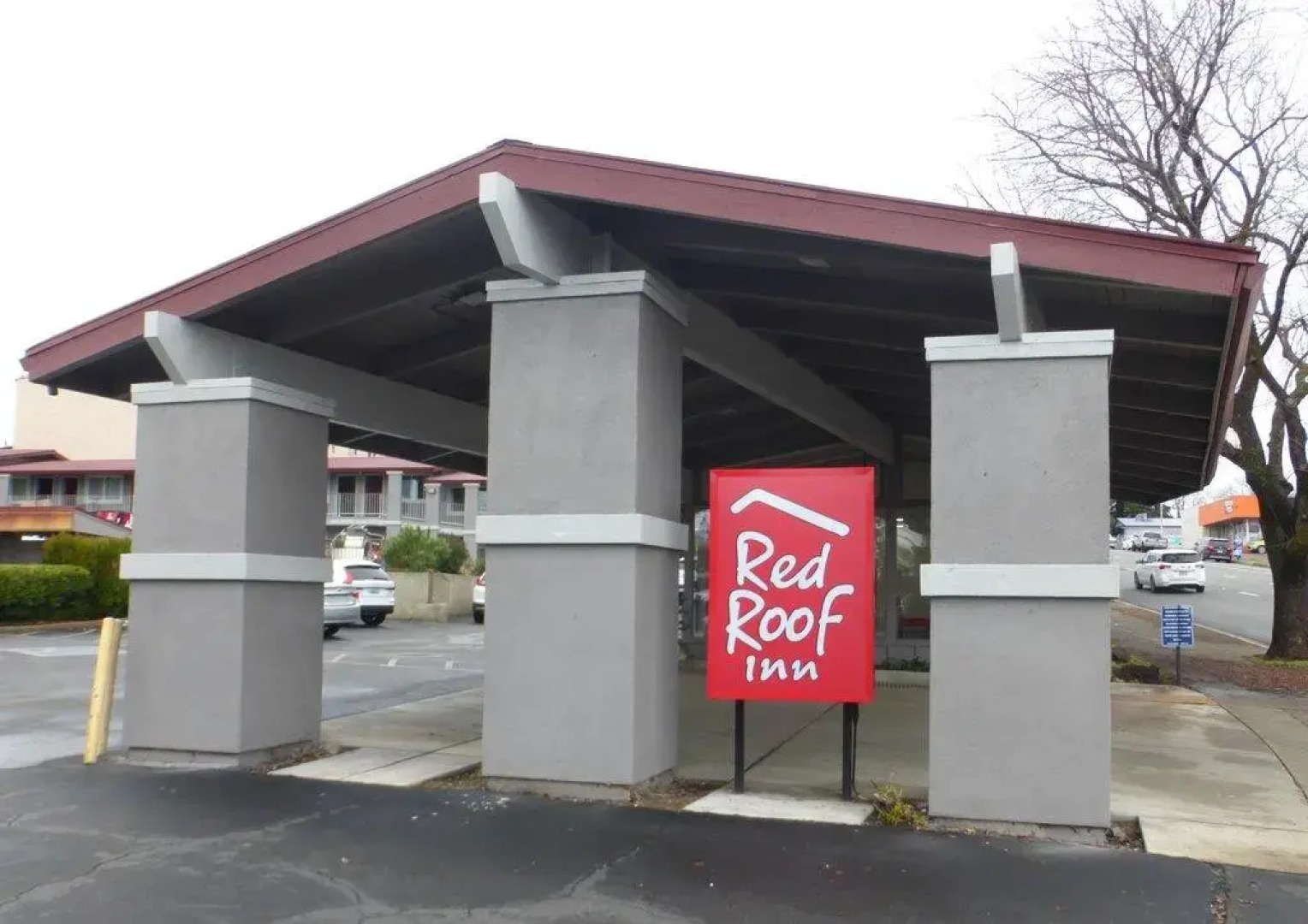 Red Roof Inn Redding