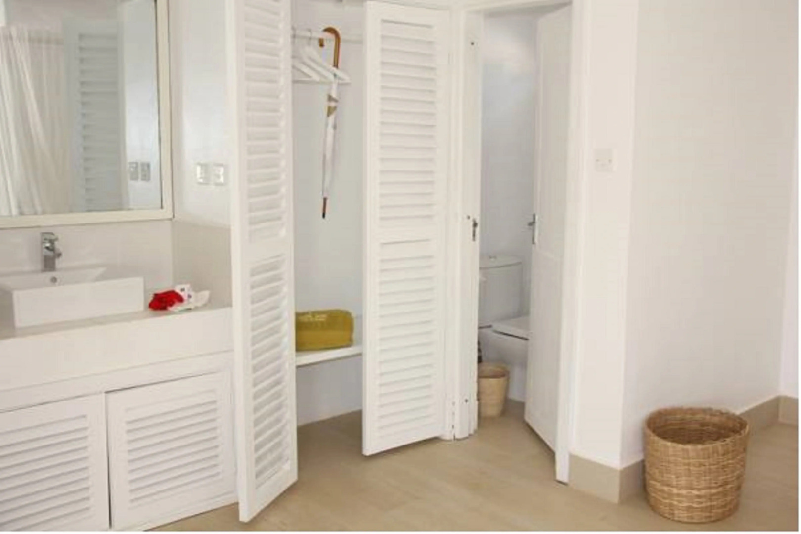 Dhow Inn Boutique Hotel