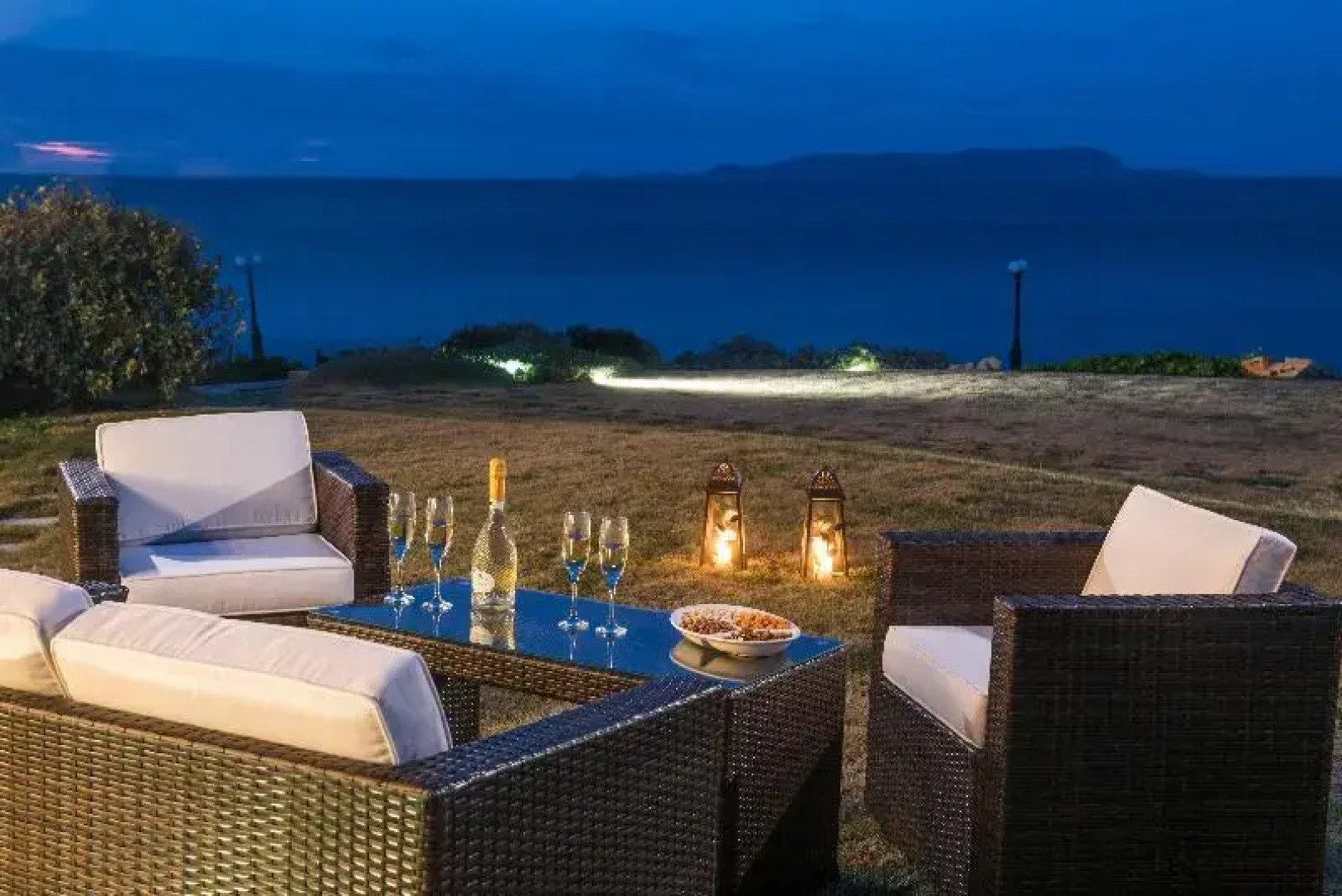 Beach Front Villa Peri