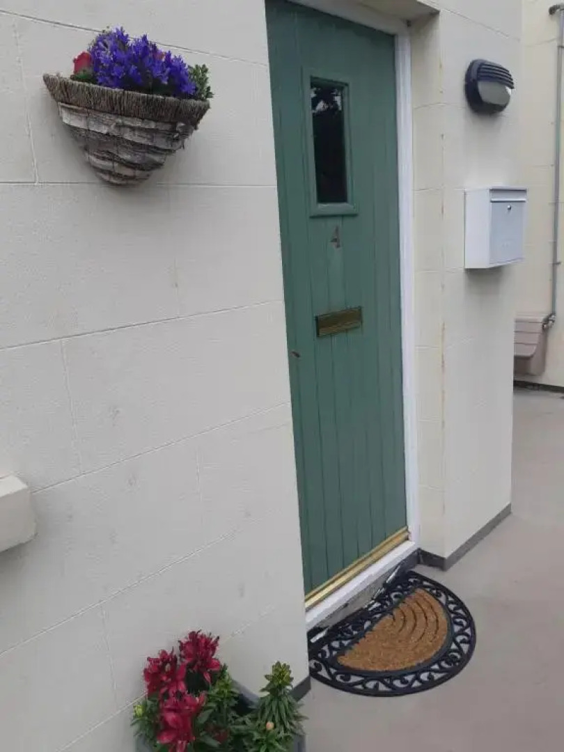 4 Bleach Green Apartments