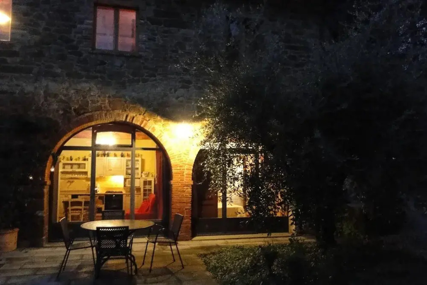 Villa With one Bedroom in Monte San Savino, With Wonderful Mountain View, Pool Access, Furnished Garden