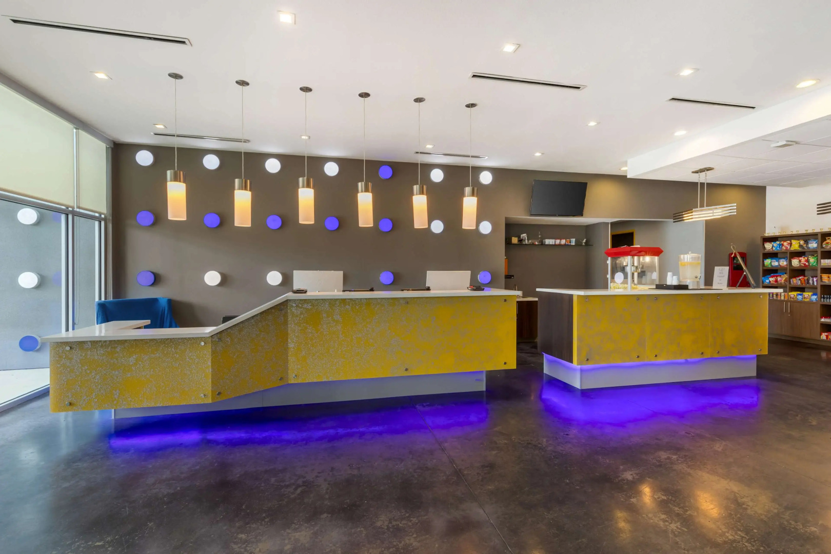 GLō Best Western Dallas South DeSoto